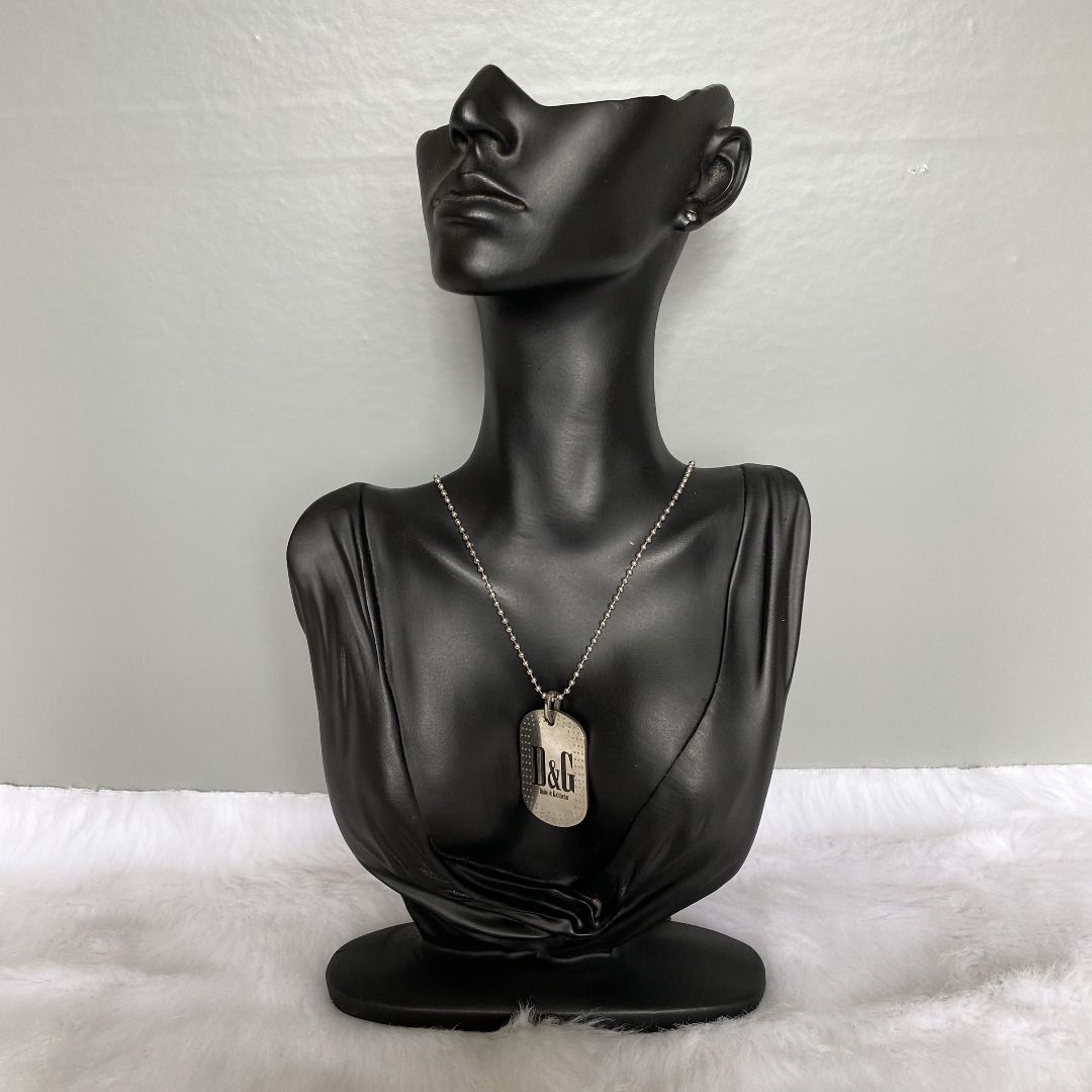 D&g dog discount tag necklace
