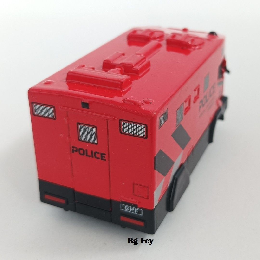 Diecast Singapore Police Special Operations Command Tactical Vehicle