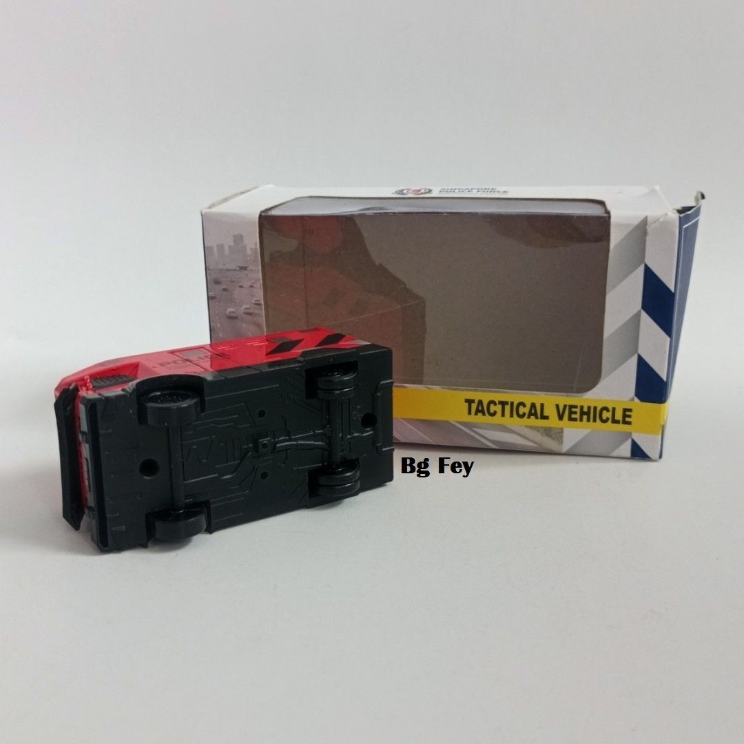 Diecast Singapore Police Special Operations Command Tactical Vehicle