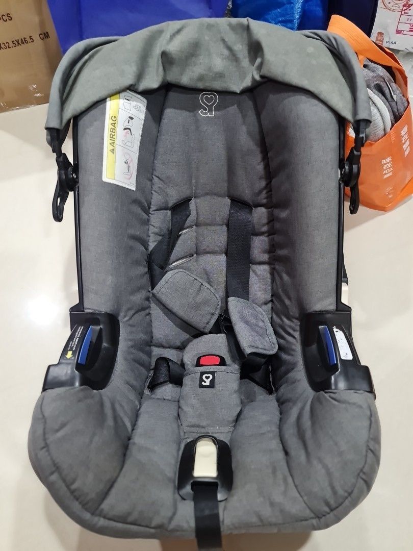 Doona + w/ Bag and Insert (Stroller Plus Car Seat), Babies & Kids