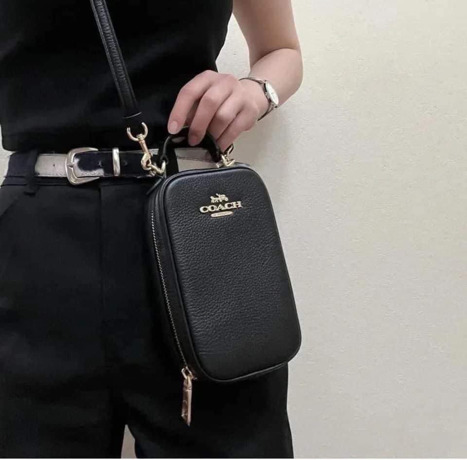 Eva Crossbody (Category: Luxury Bags & Wallets) located in Rizal. Submitted by onlinedepotwholesale2nd (Listing ID 1219362012, Image 2). Description: Eva crossbody 4 1/2” (L) x 7” (H) x 2 1/4” (W) 2200.