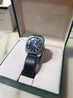 (Category: ) located in . Submitted by antiquewatchvic (Listing ID 1219437509, Image 1). Description: .