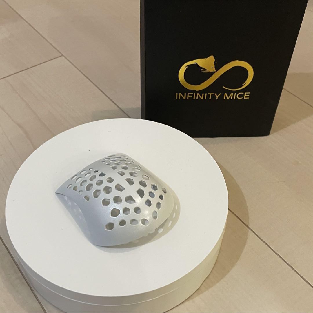 Finalmouse Starlight 12 Infinity Hump V1 Small, Computers & Tech