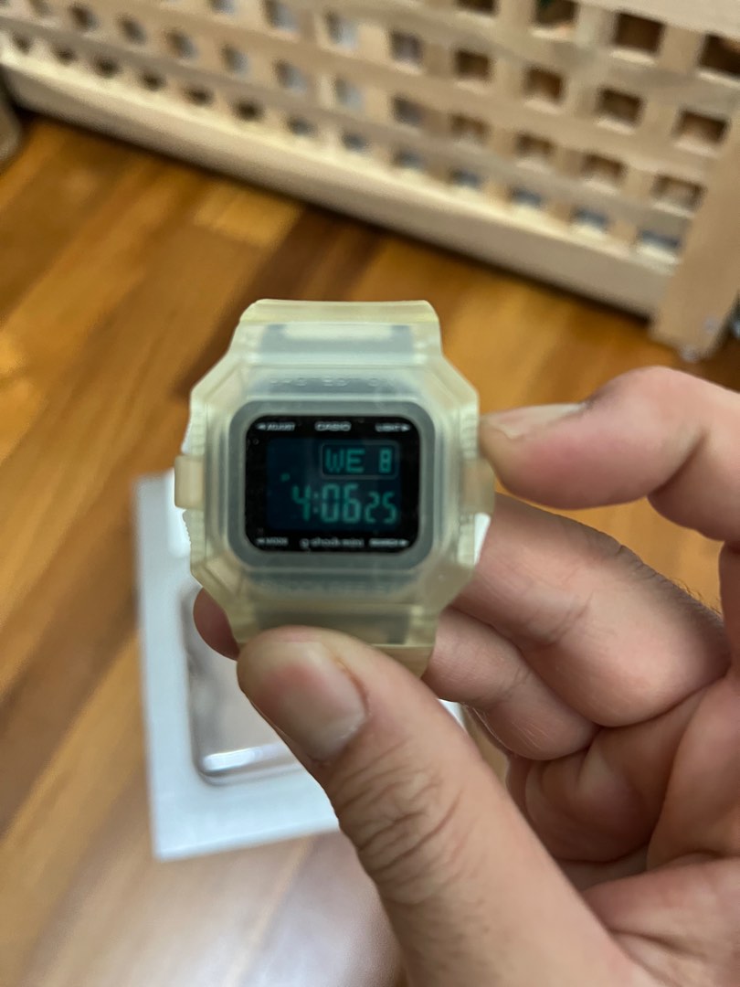 G shock mini gmn hotsell 550