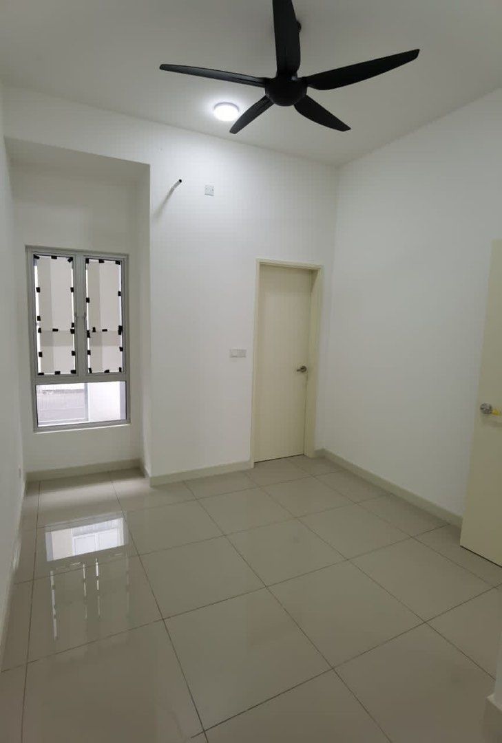 Garland Rawang Rent 1750, Property, Rentals on Carousell