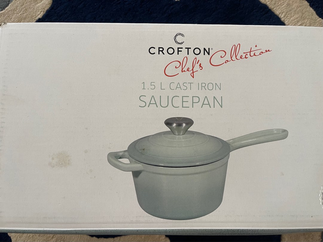 Green Crofton Saucepan, Furniture & Home Living, Kitchenware