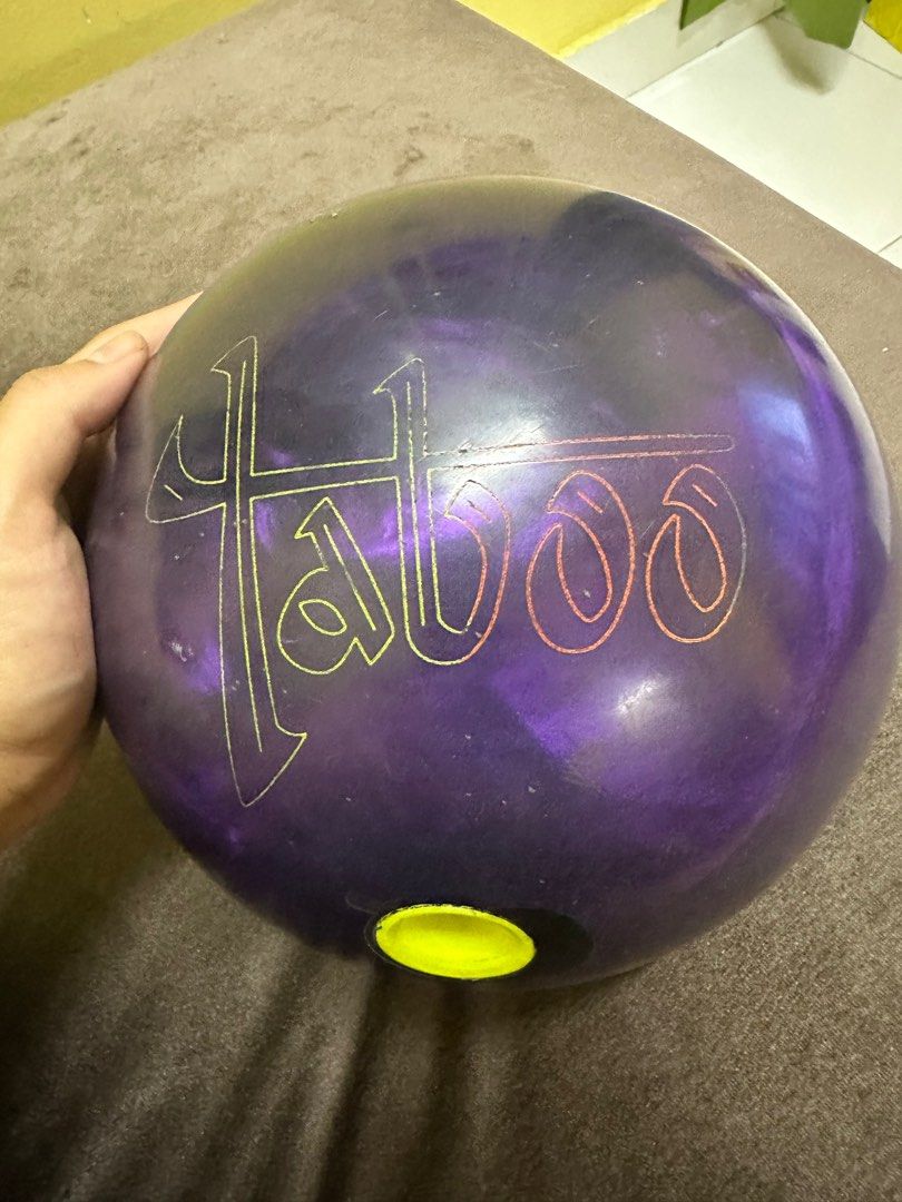 Hammer Taboo Hook Bowling Ball, Sports Equipment, Sports & Games