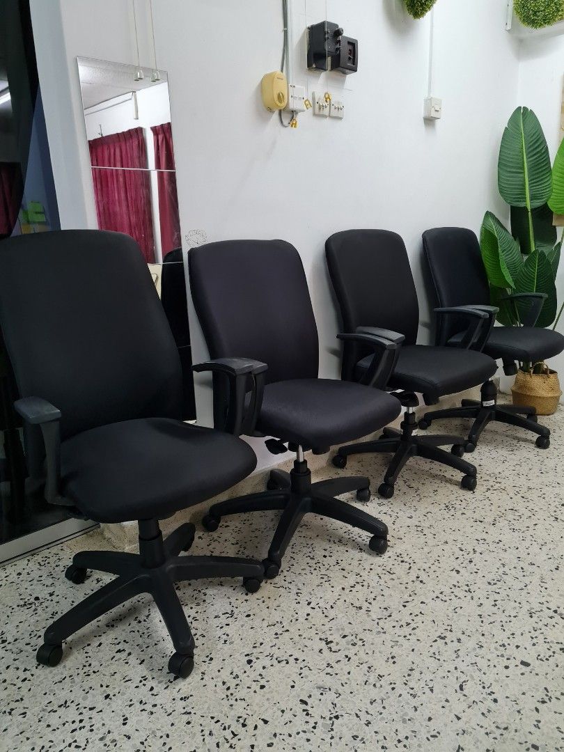 Heavy duty office chair high back with fabric skin Furniture