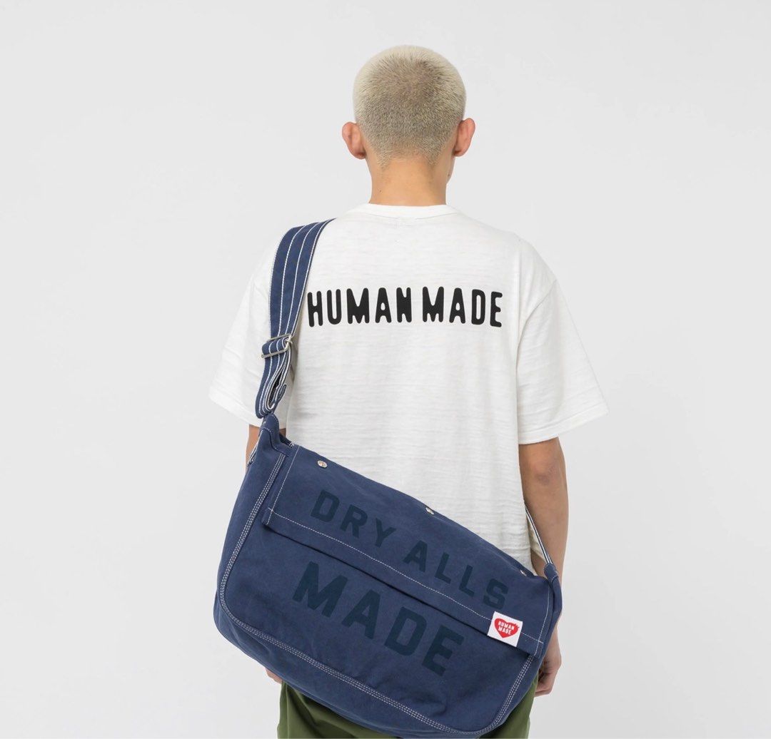 Human made mail bag navy, 男裝, 袋, 小袋- Carousell