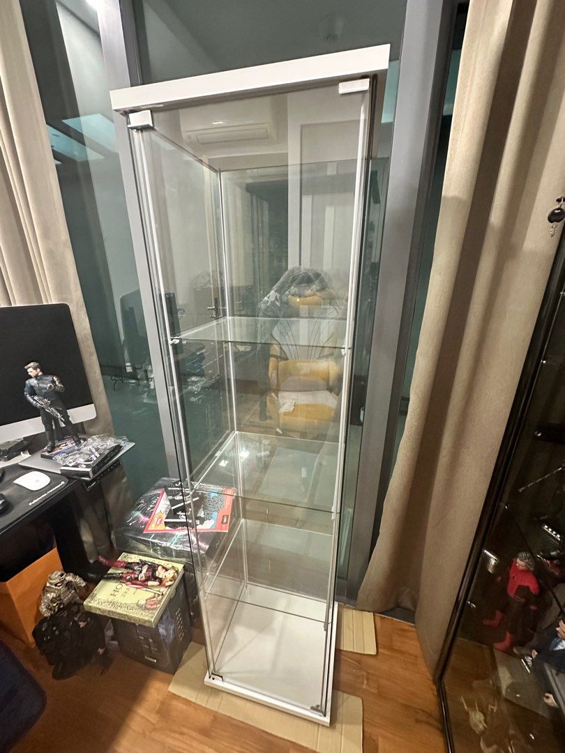 Detolf white shop