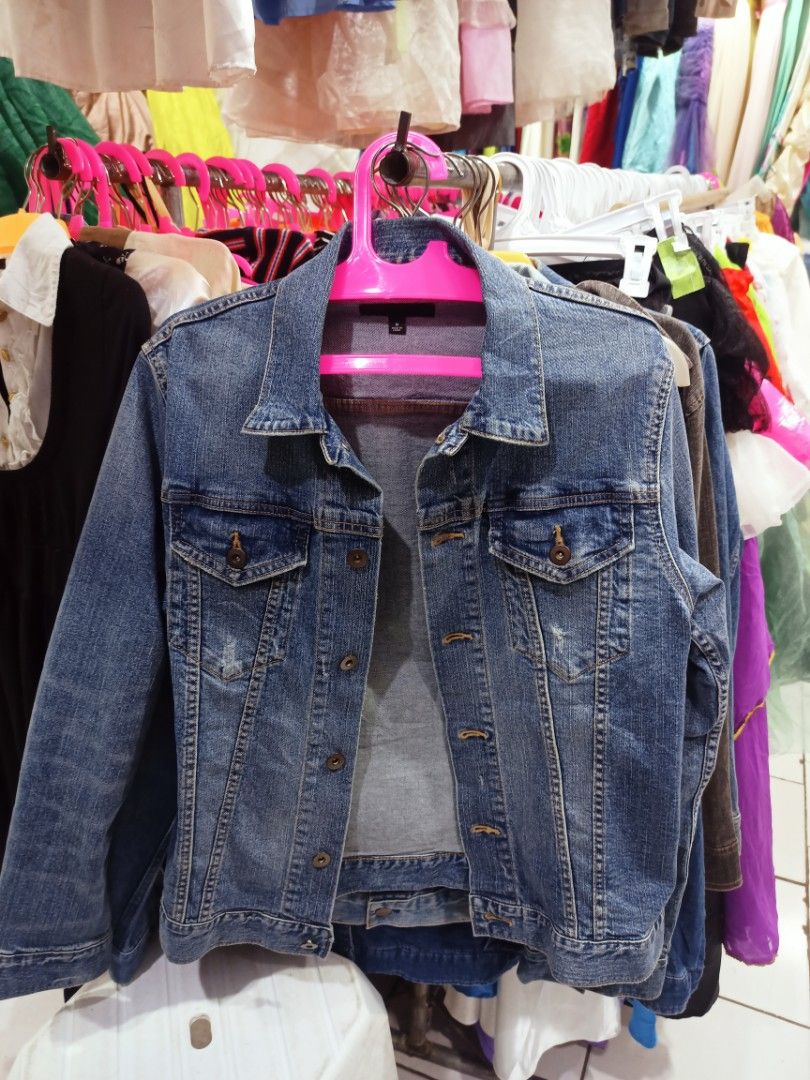 JAKET LEVIS UNIQLO ORI SIZE M