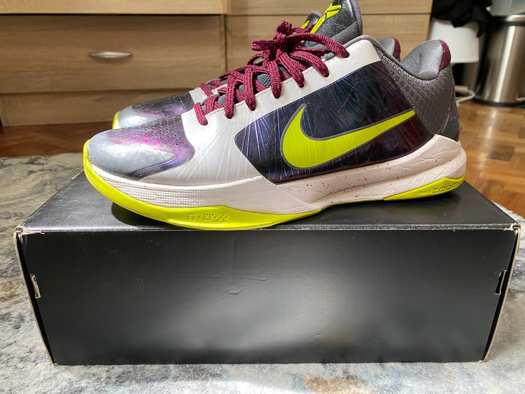 how to get the kobe v protro