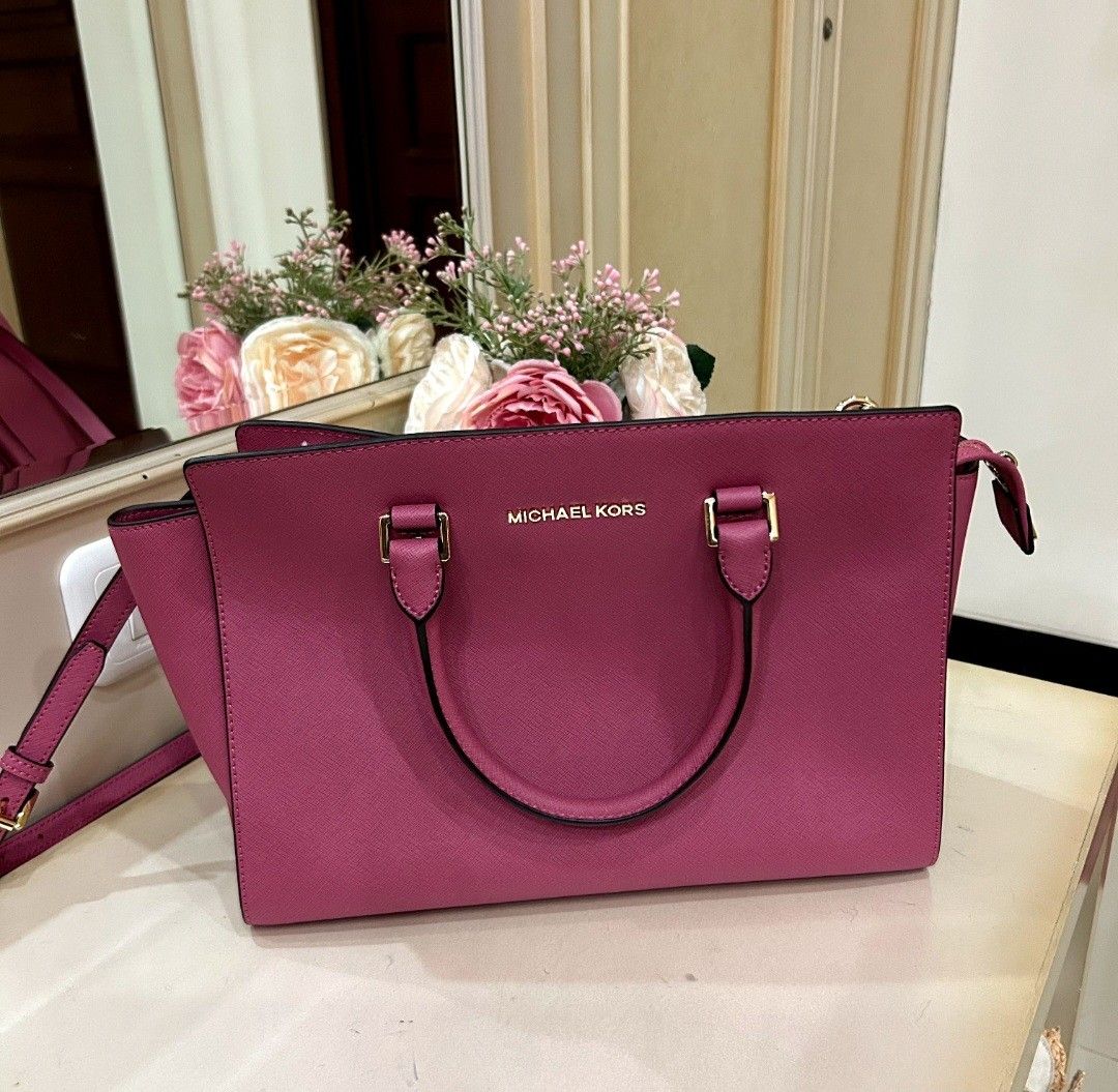 Hotel Kalinga Michael Kors Suri Dress Sandals Printed Daria Sheath