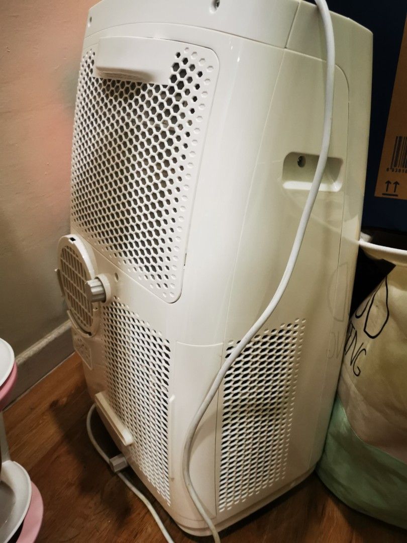 Air conditioner self shop evaporating system