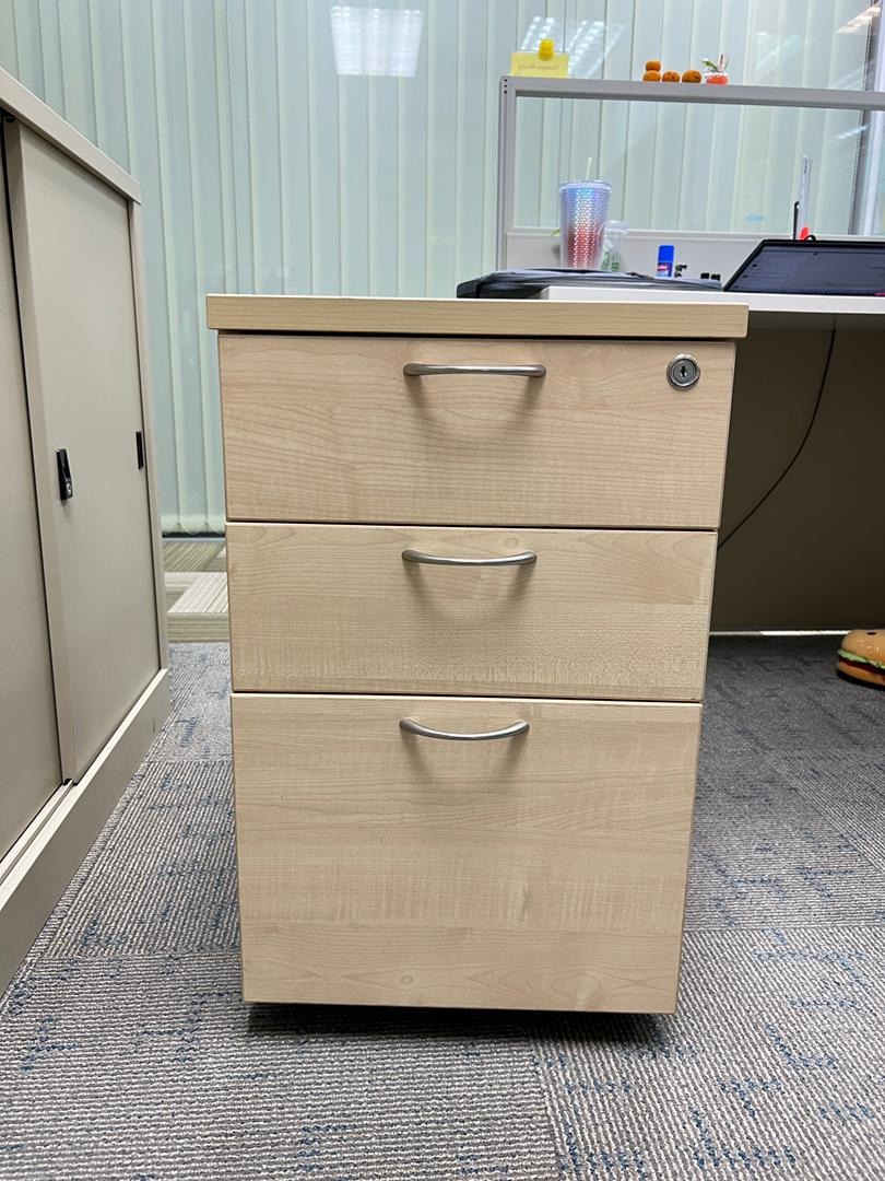 Mobile Pedestal 3 Drawer, Furniture & Home Living, Furniture, Shelves