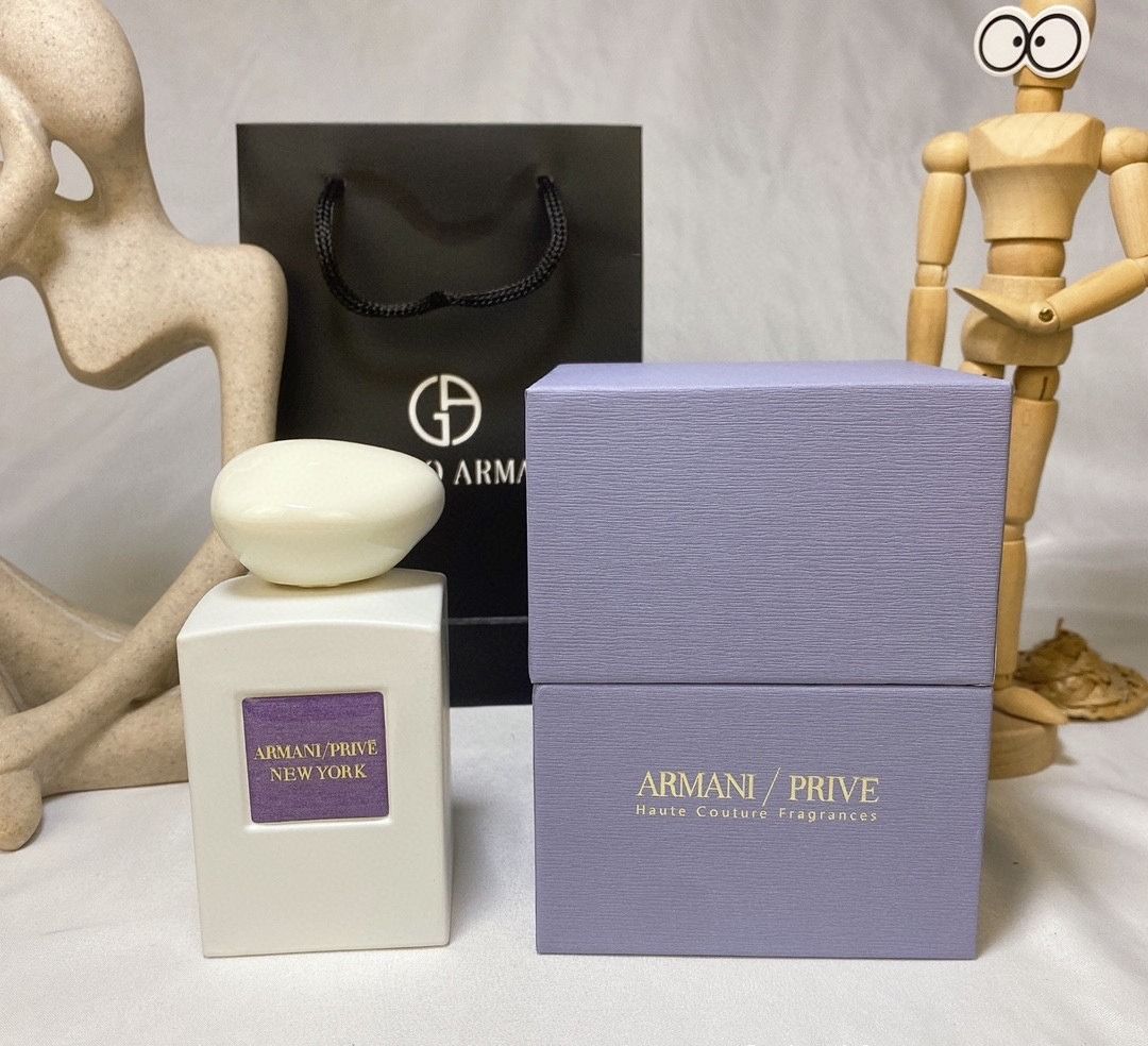 New York Giorgio Armani Perfume 100ml, Beauty & Personal Care, Fragrance &  Deodorants on Carousell