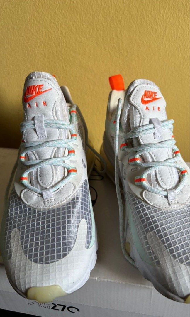 Nike Airmax 270 React SE Women