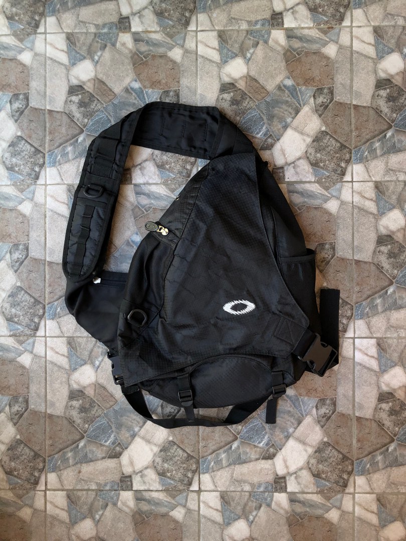 Oakley CrossBody Bag on Carousell