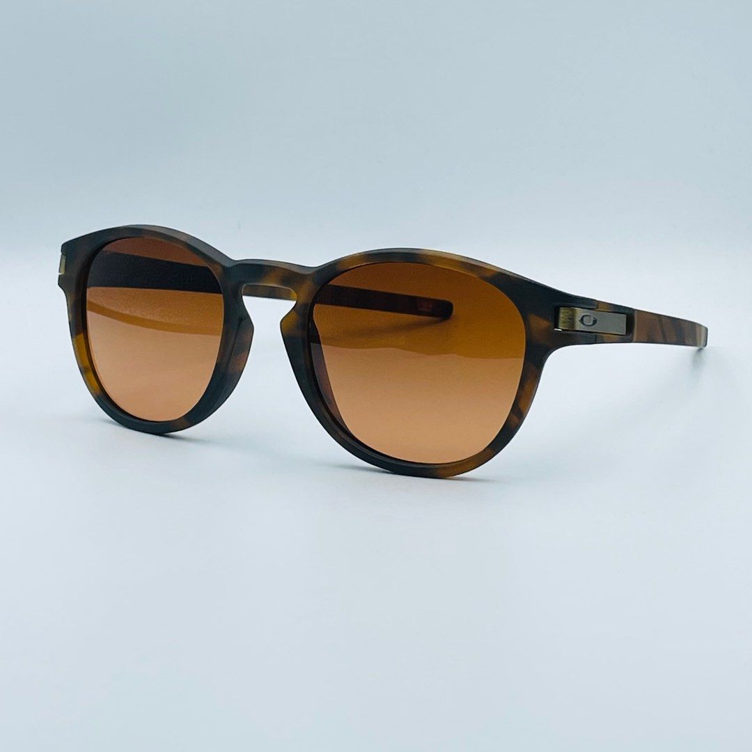 Oakley Latch A Matte Brown Tortoise w Prizm Brown Gradient