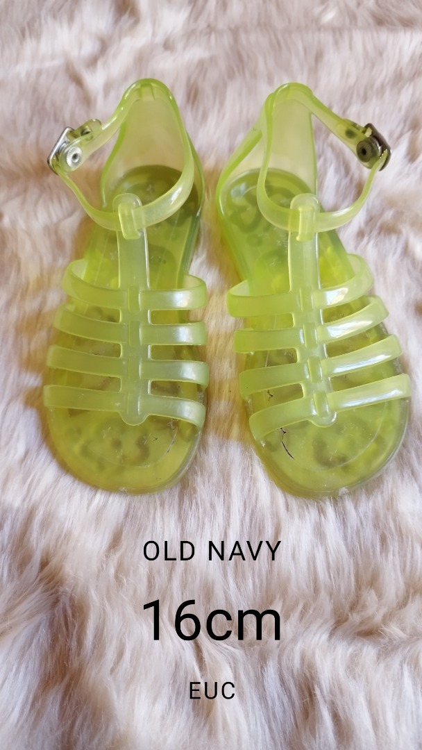 Old navy clearance girls jelly shoes