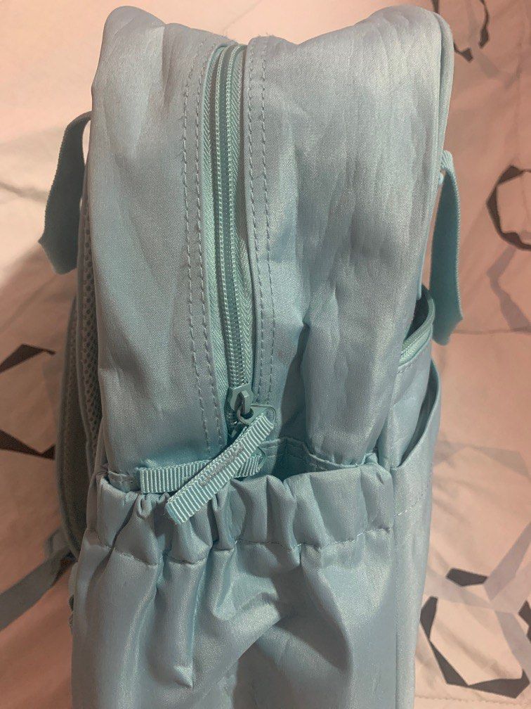 OLLIN BABY BAG (BLUE) (Category: Other Baby Bathing & Changing Needs) located in Marilao. Submitted by gorjuzshop (Listing ID 1219376649, Image 3). Description: ‼️SALE‼️ Can pass as new! rfs: hindi na nagagamit, nkastock na lang SF shouldered by the buyer MOP: Gcash/BPI.