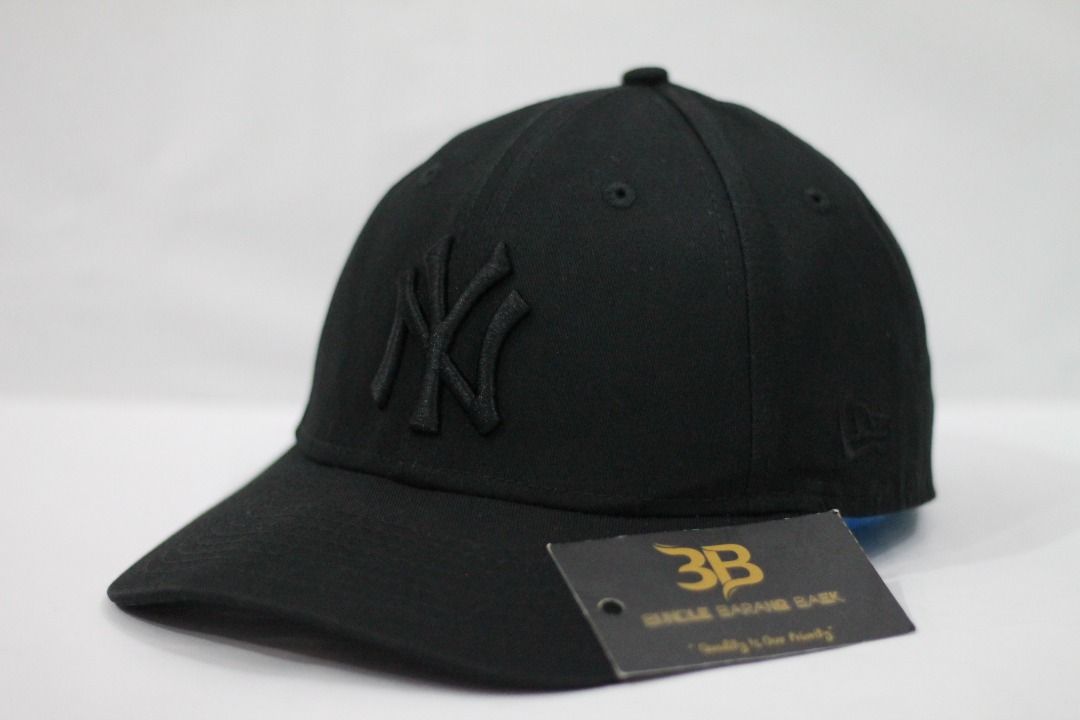 New era triple black 2025