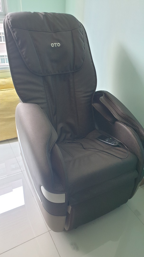 Oto Massage Chair PY02 4,980, Health & Nutrition, Massage Devices on