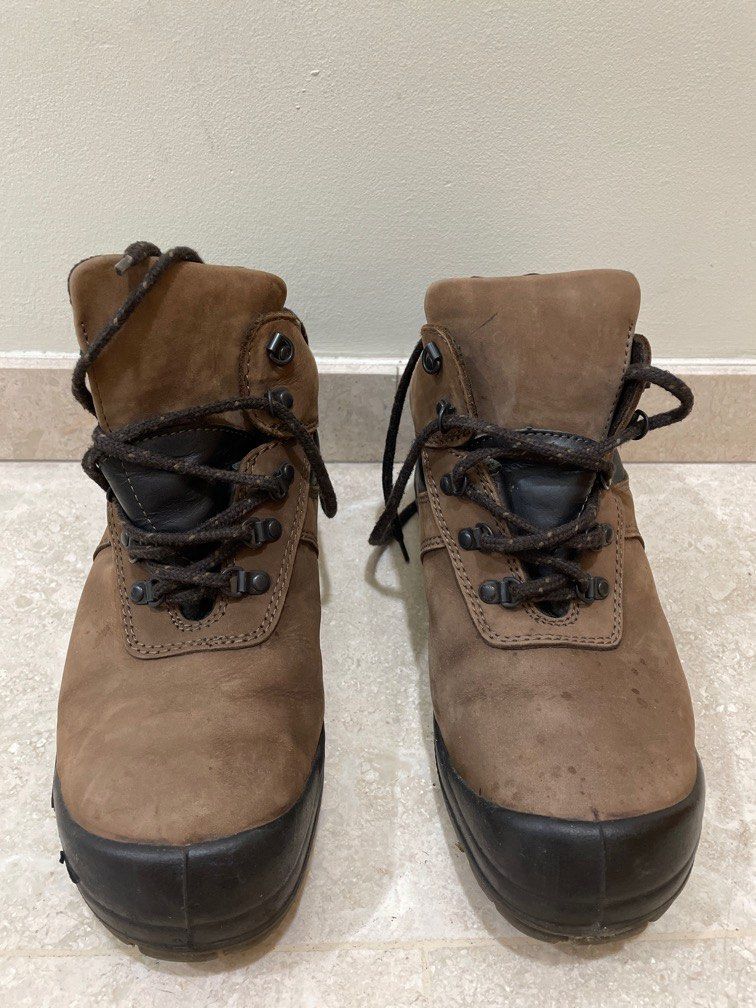 OTTER SAFETY SHOE OWT993KW, Men's Fashion, Footwear, Boots on Carousell