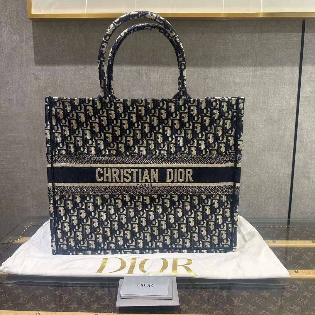 Dior book tote preloved deals