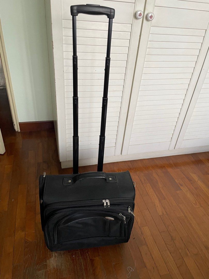Samsonite Briefcase with wheels, Men's Fashion, Bags, Briefcases on