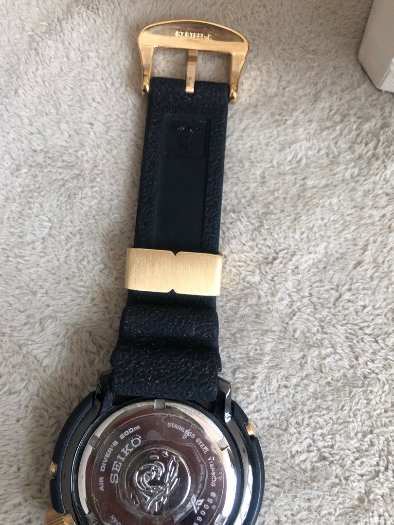 Seiko analogue quartz solar v157 online