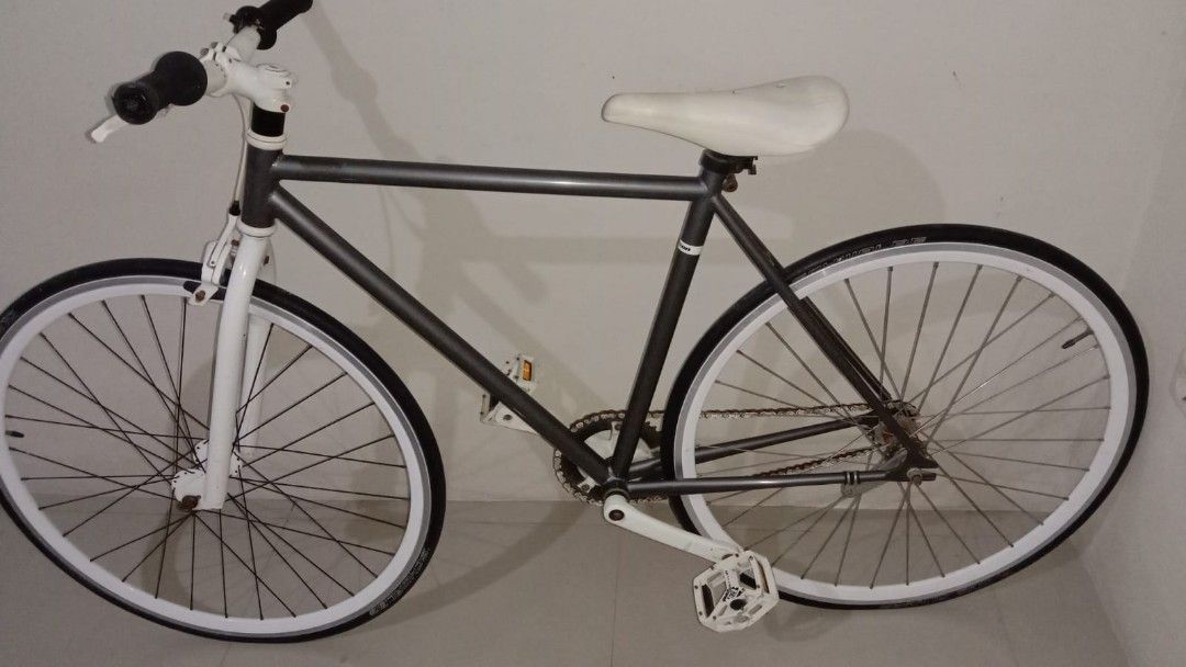 Sepeda fixie polygon x cinelli, Olah Raga, Sepeda di Carousell