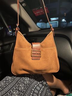 (Category: ) located in . Submitted by prettythings___ (Listing ID 1219512420, Image 1). Description: .