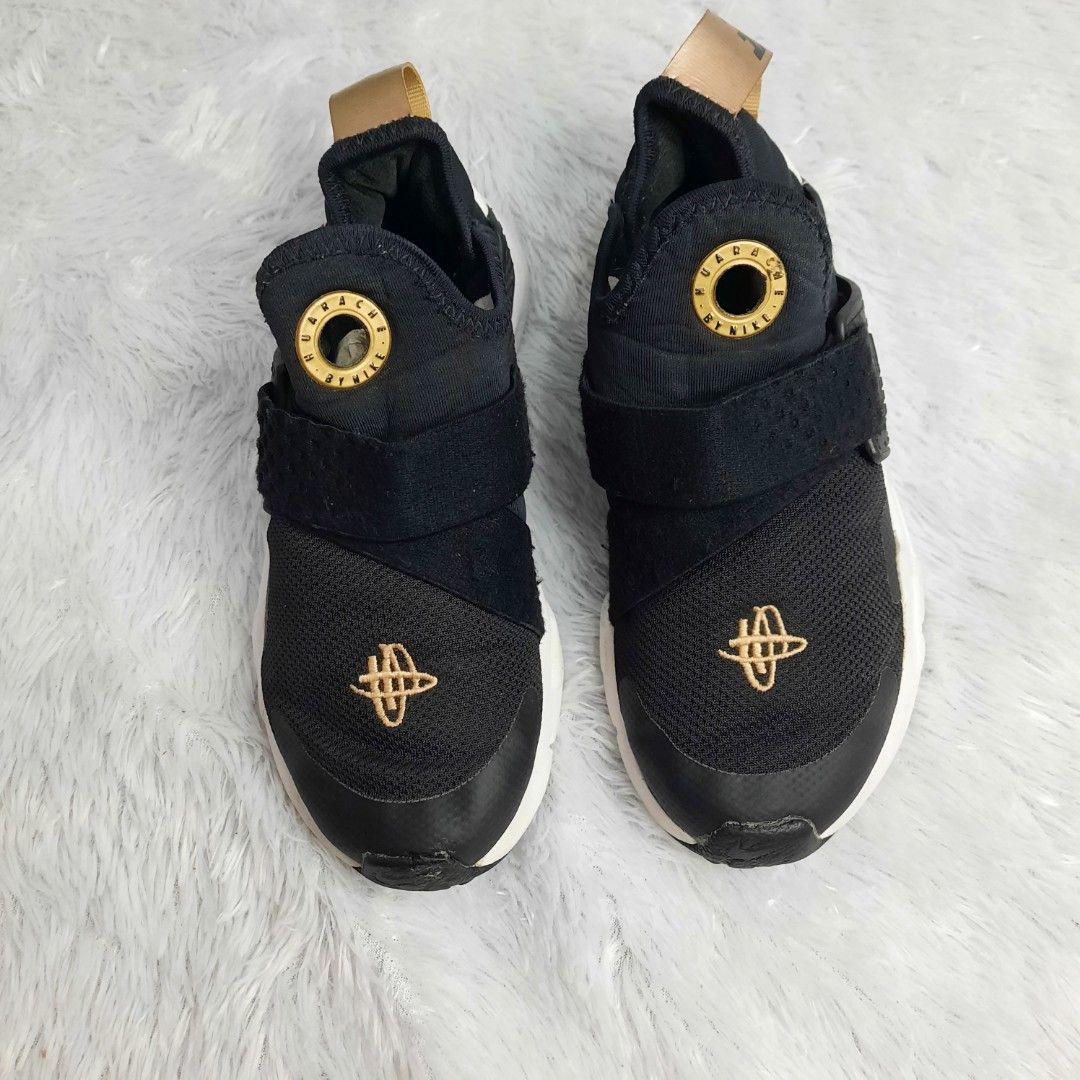 Size 28 insole 17cm Nike Huarache Extreme Mesh Black Gold Sepatu
