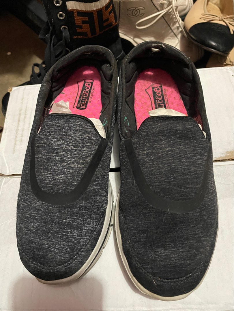 goga mat sketchers