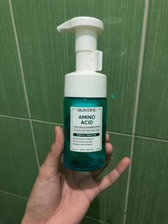 Skintific amino acid facewash