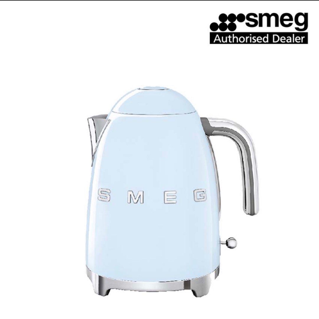SMEG kettle in baby blue, TV & Home Appliances, Kitchen Appliances