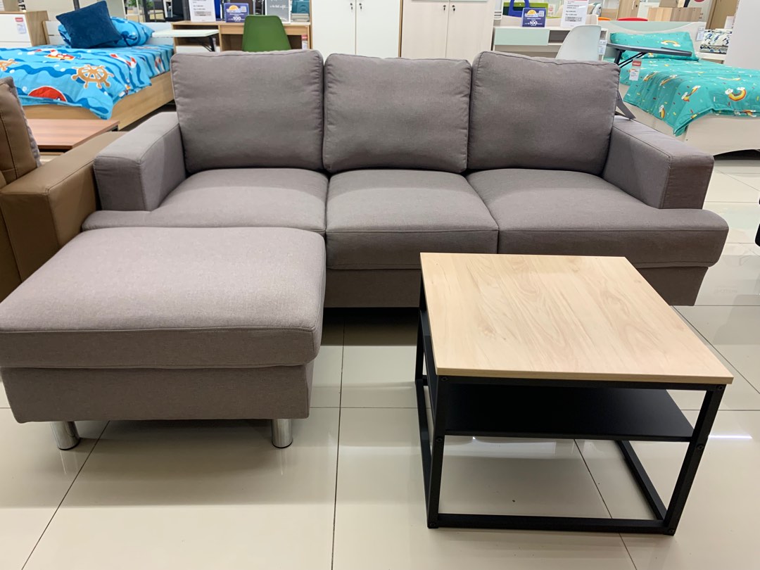 Sofa L untuk ruang tamu, Perabotan Rumah di Carousell