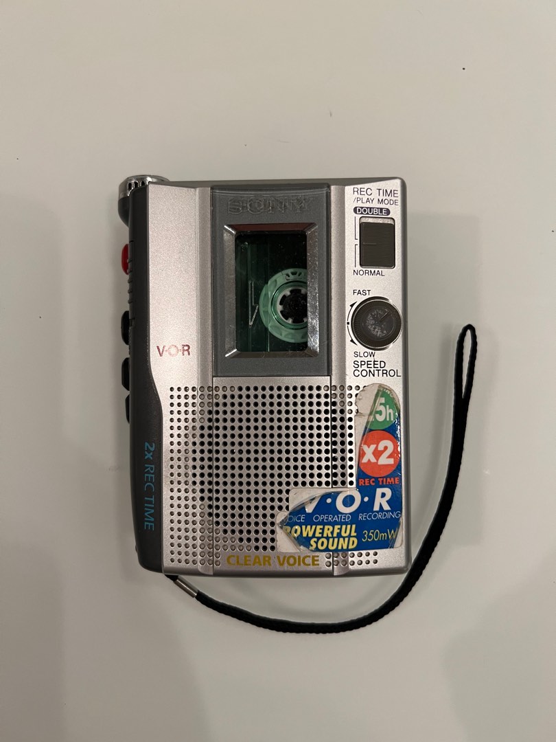SONY TCM200DV Standard Cassette Recorder, 音響器材, 錄音機 Carousell