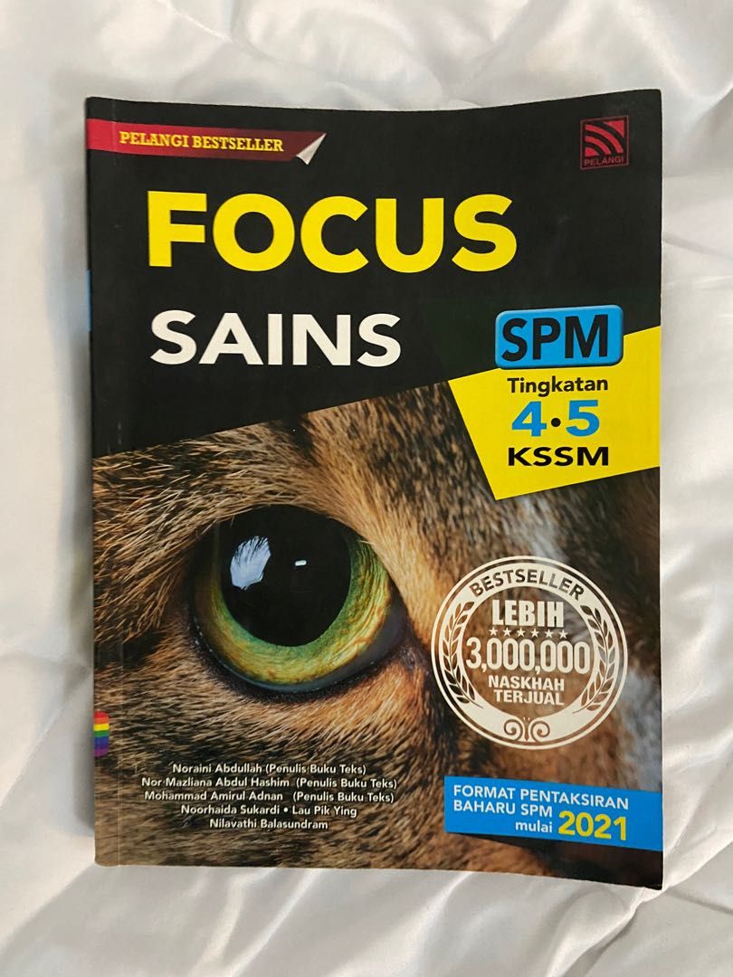 SPM BUKU RUJUKAN SAINS TINGKATAN 4/5, Hobbies & Toys, Books & Magazines