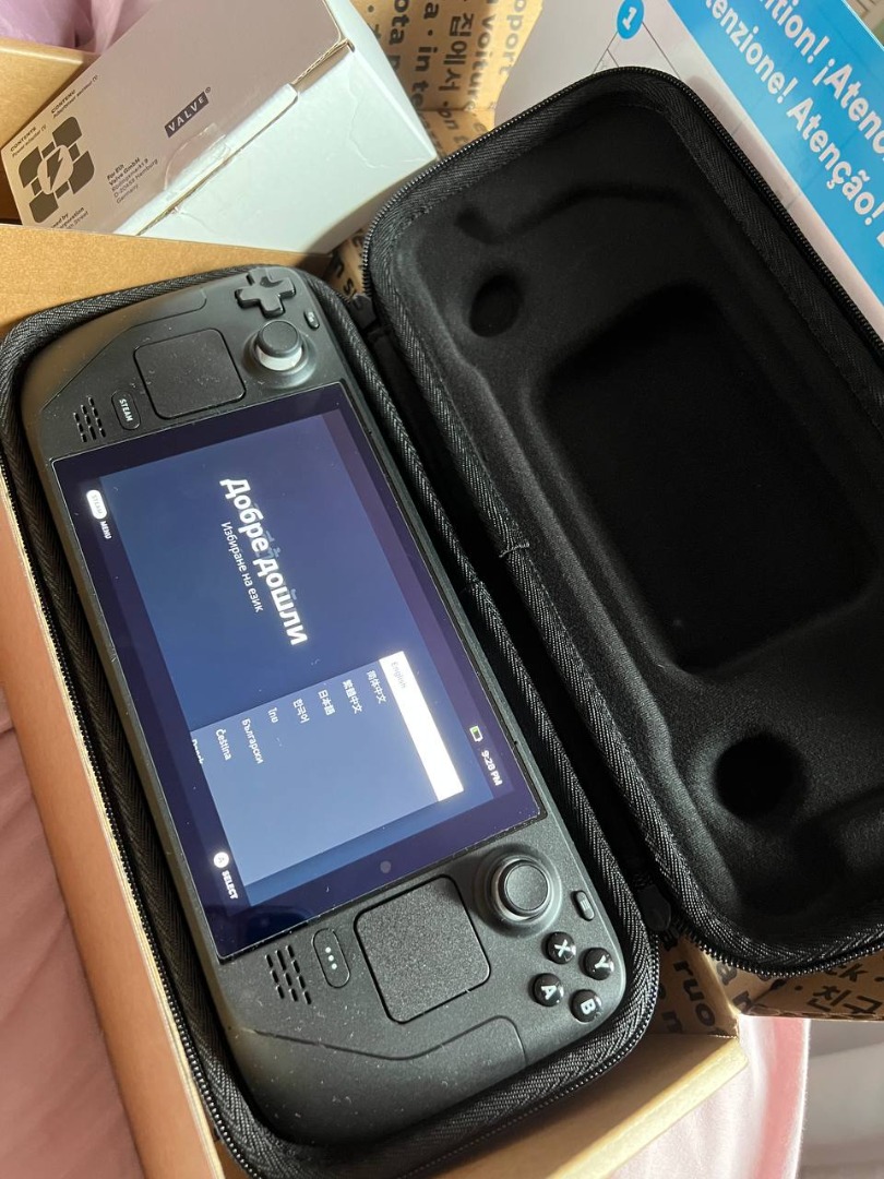 1TB Steam Deck, Video Gaming, Video Game Consoles, Others on Carousell