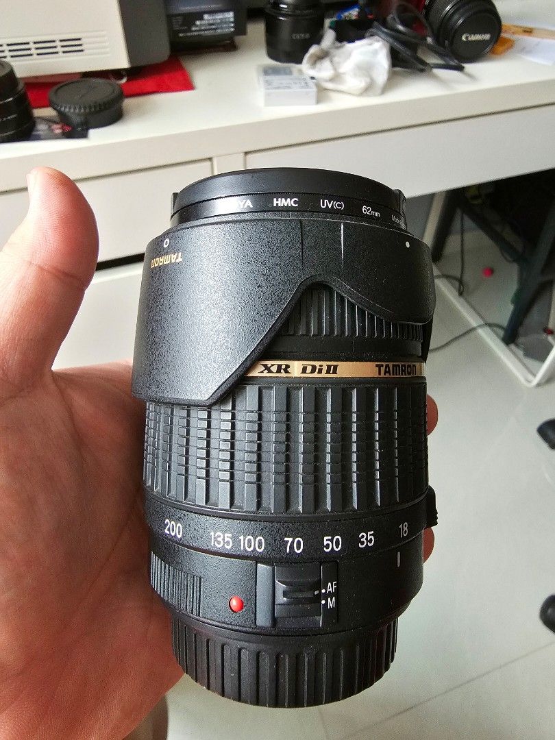Tamron 18-200mm lens, Photography, Lens & Kits on Carousell