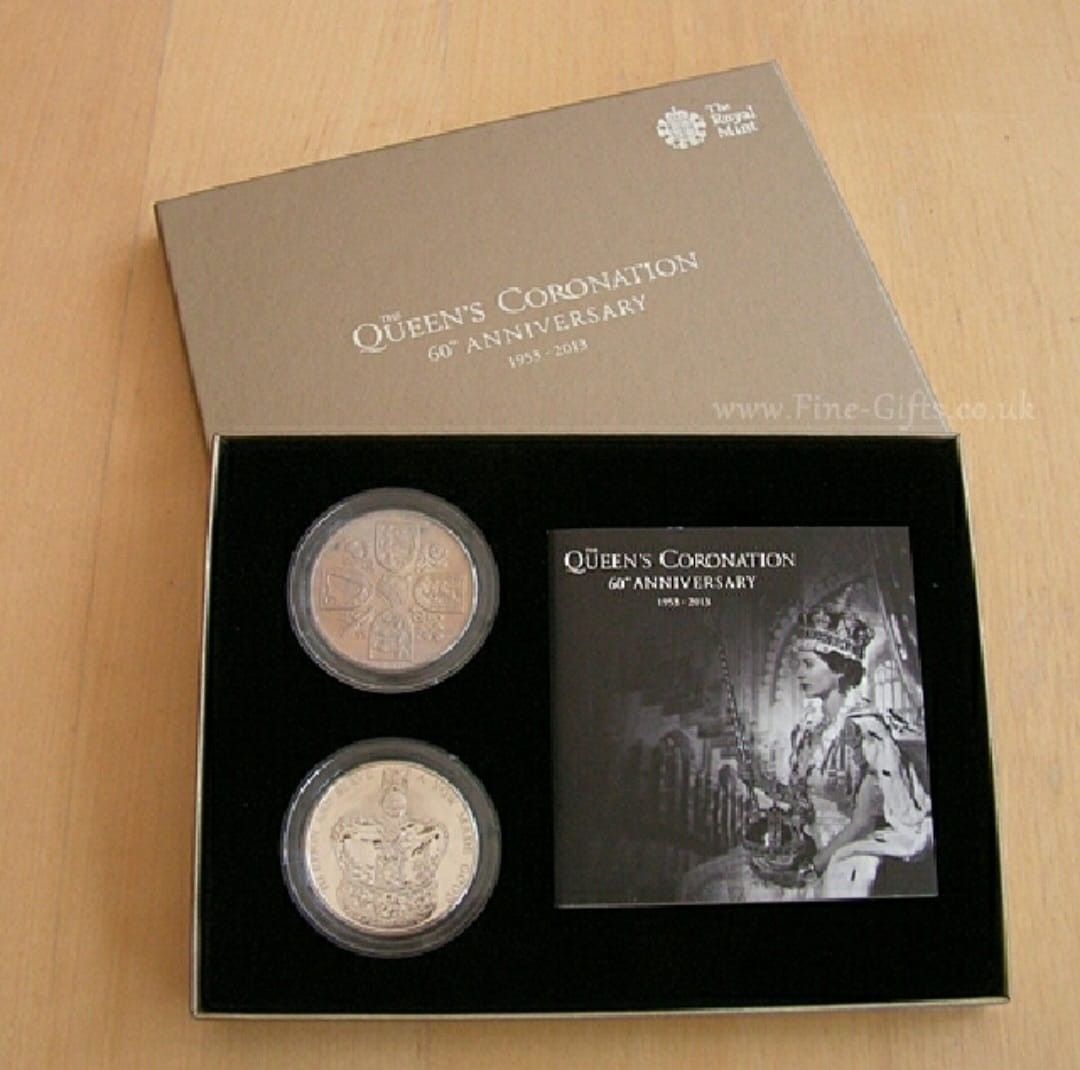 The Royal Mint Coin Collection, Royal Mint 2013 Queens Coronation