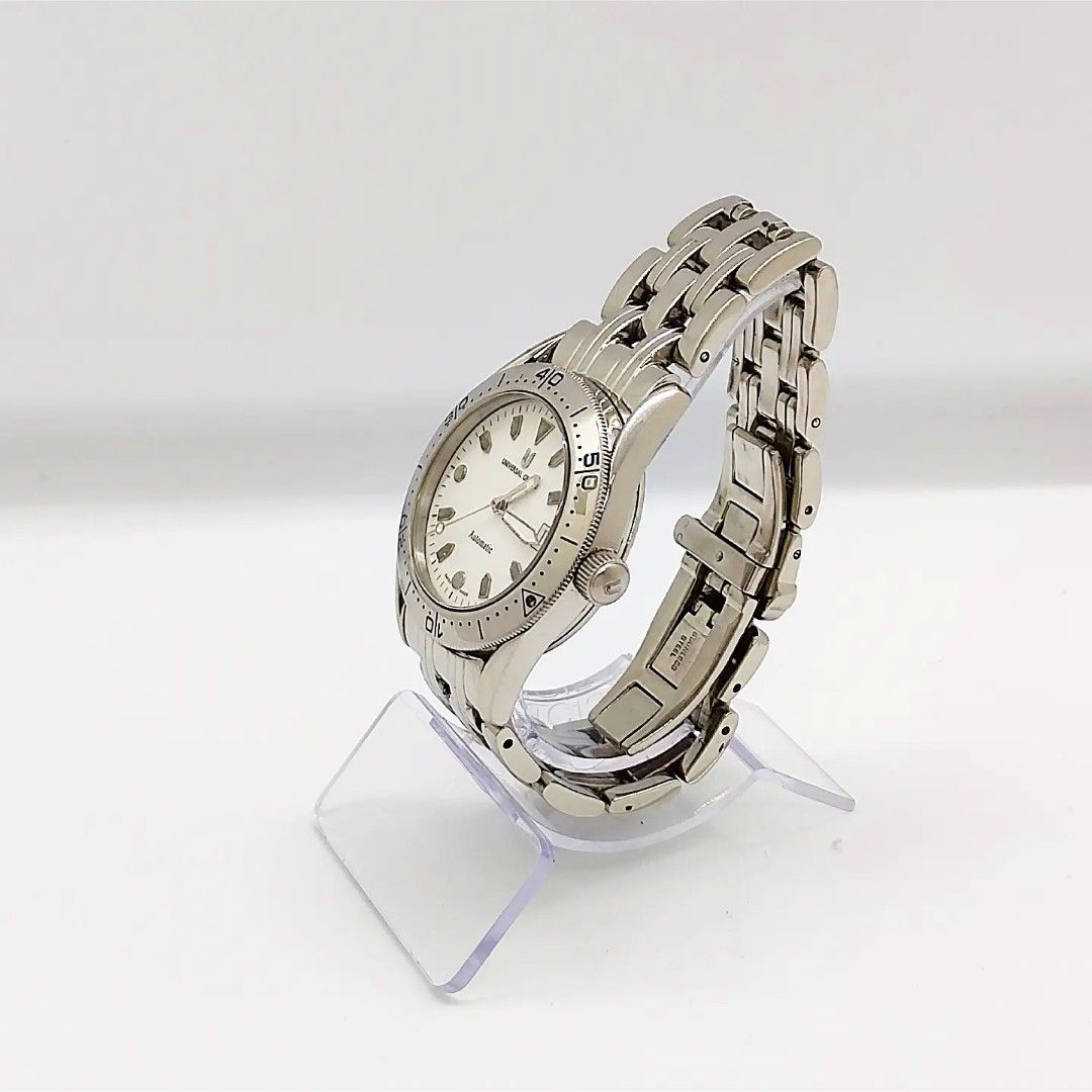 Universal Geneve (Category: Luxury Watches) located in Manila. Submitted by ab.authentic.collection (Listing ID 1219499948, Image 3). Description: Available for Sale Universal Geneve - Ref. 871.175 - 35mm in diameter - Dial lume show signs of aging - Approx. 7 inches wrist - Automatic; Keeps good time - With free travel leather pouch included - Unit only Open for Meetups (Sure buyer) Note: manage expectations on vintage and pre-owned watches. The
