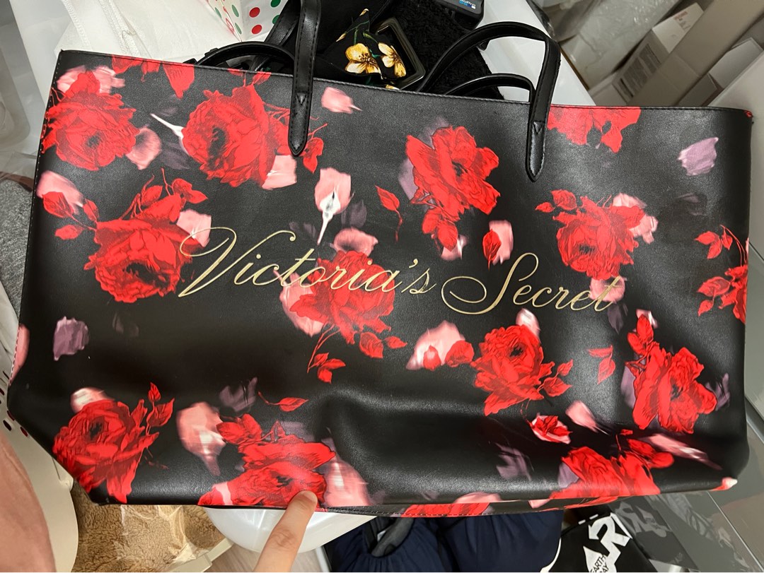 Victoria Secret Floral Tote Bag, Women's Fashion, Bags & Wallets, Shoulder  Bags on Carousell