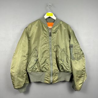 (Category: ) located in . Submitted by thrift_byaos (Listing ID 1219375235, Image 1). Description: .