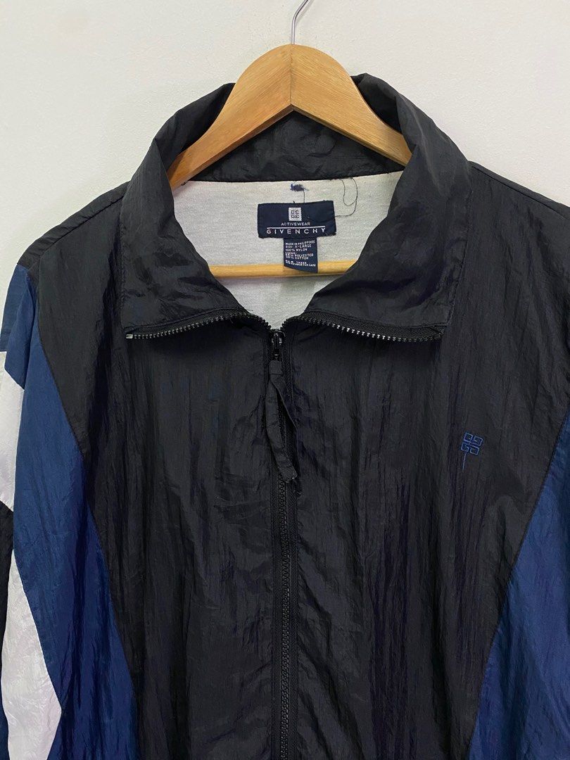 Vintage Givenchy Activewear Light Jacket, Men's Fashion, Coats, Jackets and  Outerwear on Carousell