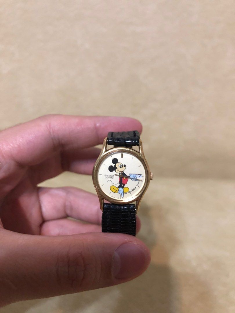 Vintage Seiko Mickey Mouse watch working perfectly!, Women's Fashion,  Watches & Accessories, Watches on Carousell