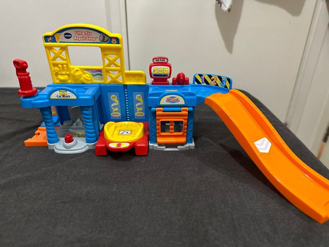 Vtech Go Go Smart Wheels lift and fix repair shop, 興趣及遊戲, 玩具 & 遊戲類