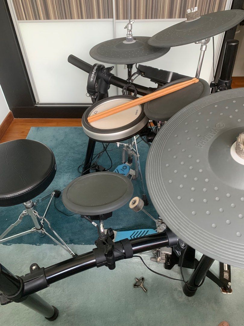 Yamaha store dtx532k used